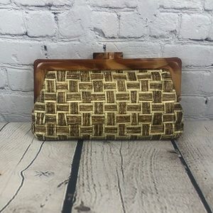 Vintage framed woven straw clutch purse